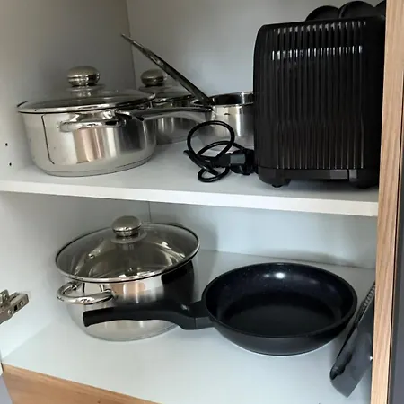 Meyben Kueche, Tv, Waschmachine